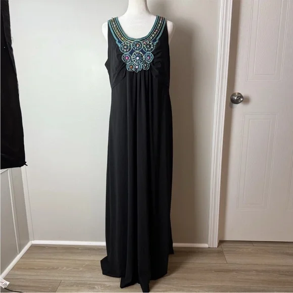 SOLD Dressbarn Maxi Dress Size 14 Sleeveless Black Beaded Embroidered Scoop Neck - Picture 2 of 6